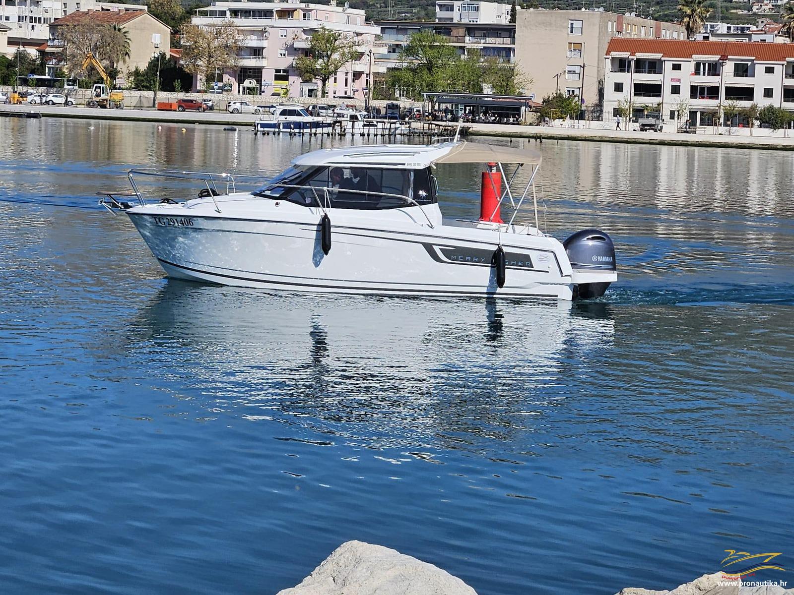 O nama 56 2 6 Pronautika - prodaja novih i rabljenih plovila