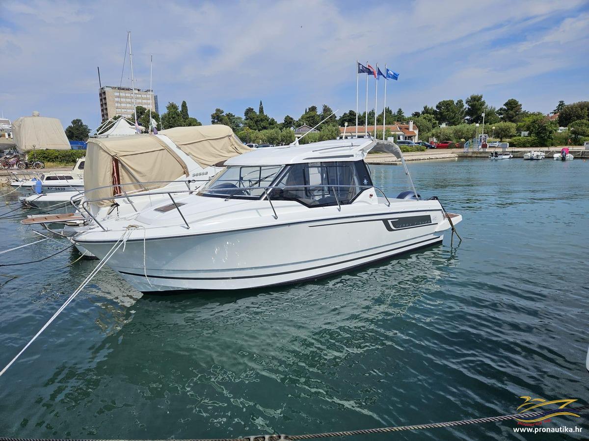 O nama 41 6 1 6 Pronautika - prodaja novih i rabljenih plovila