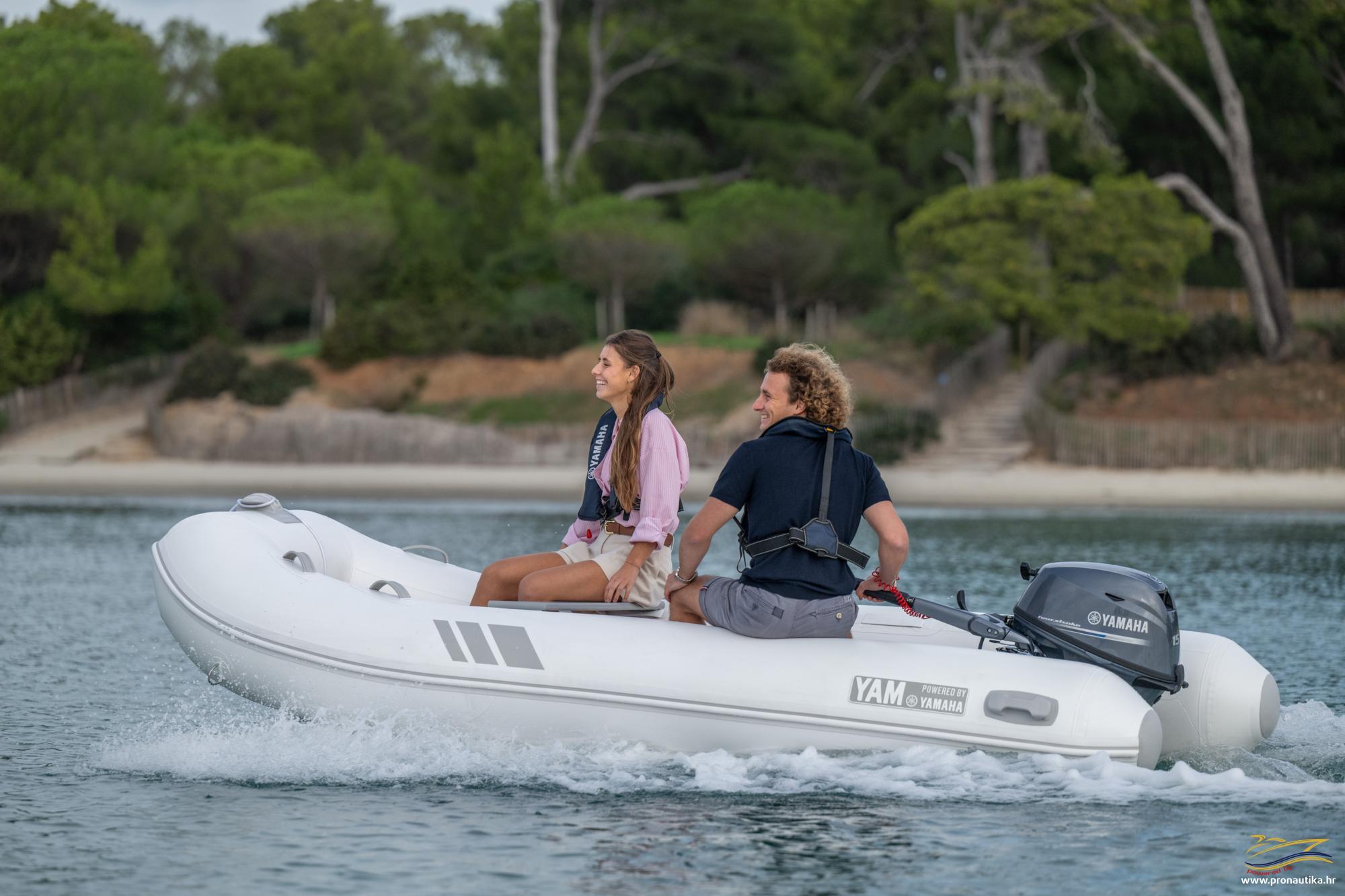2025 Yamaha YAM350Air V EU White Detail 002 03 Pronautika - prodaja novih i rabljenih plovila