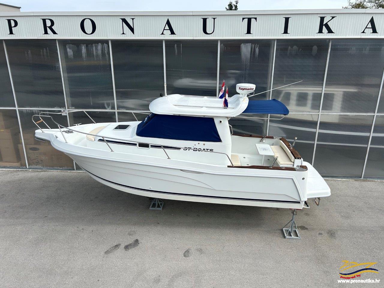 1 2 Pronautika - prodaja novih i rabljenih plovila