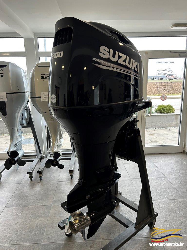 IMG 0888 Pronautika - prodaja novih i rabljenih plovila