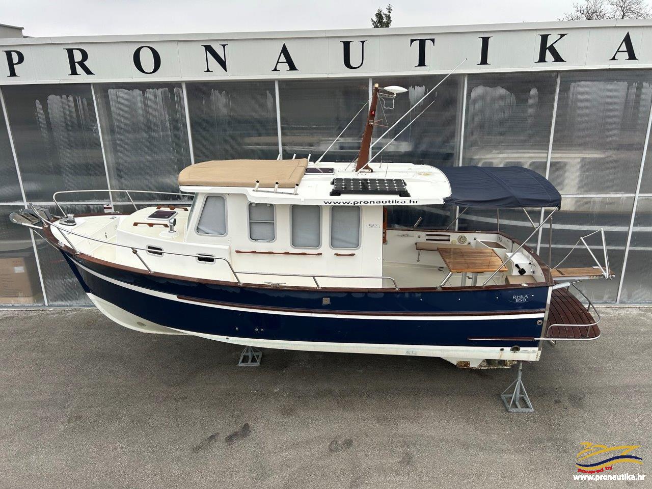 1 1 Pronautika - prodaja novih i rabljenih plovila