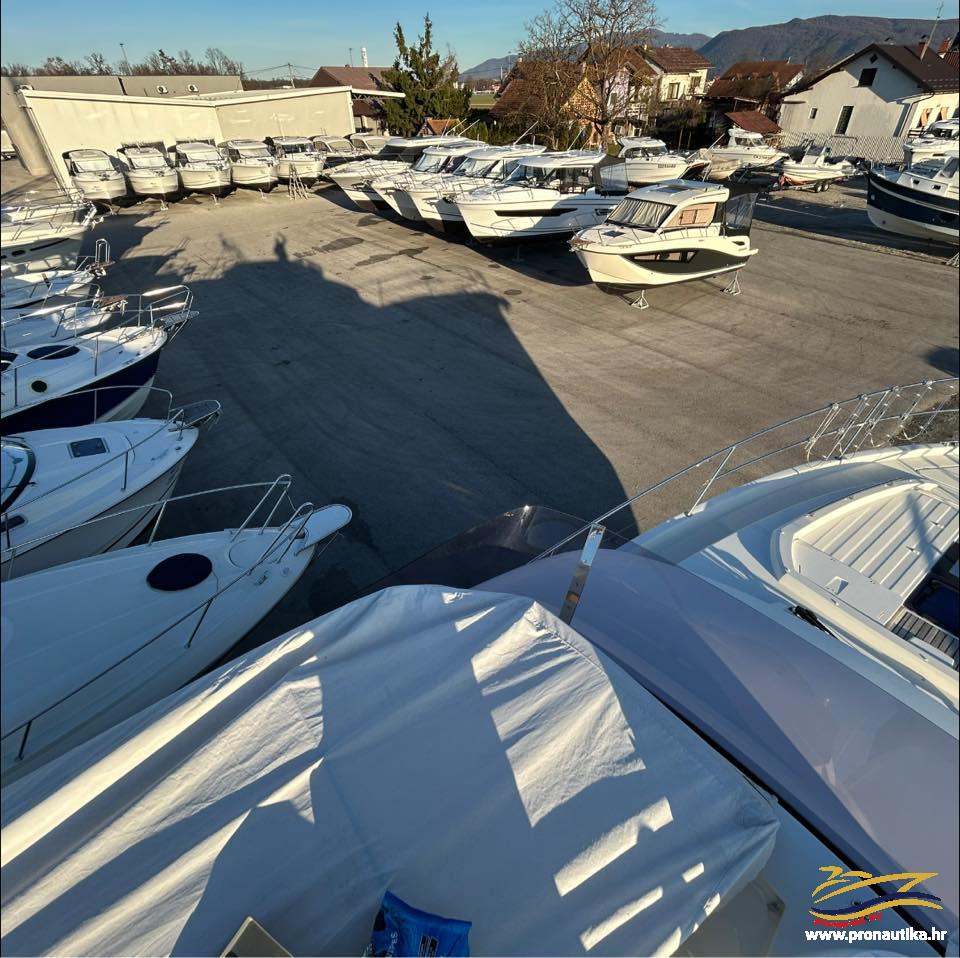 O nama 1 1 4 Pronautika - prodaja novih i rabljenih plovila