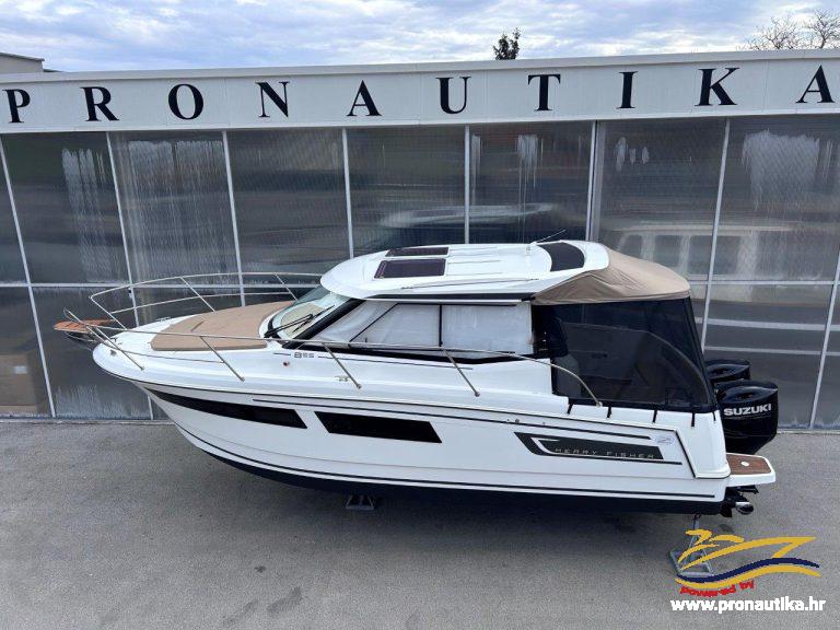 01 1 Pronautika - prodaja novih i rabljenih plovila